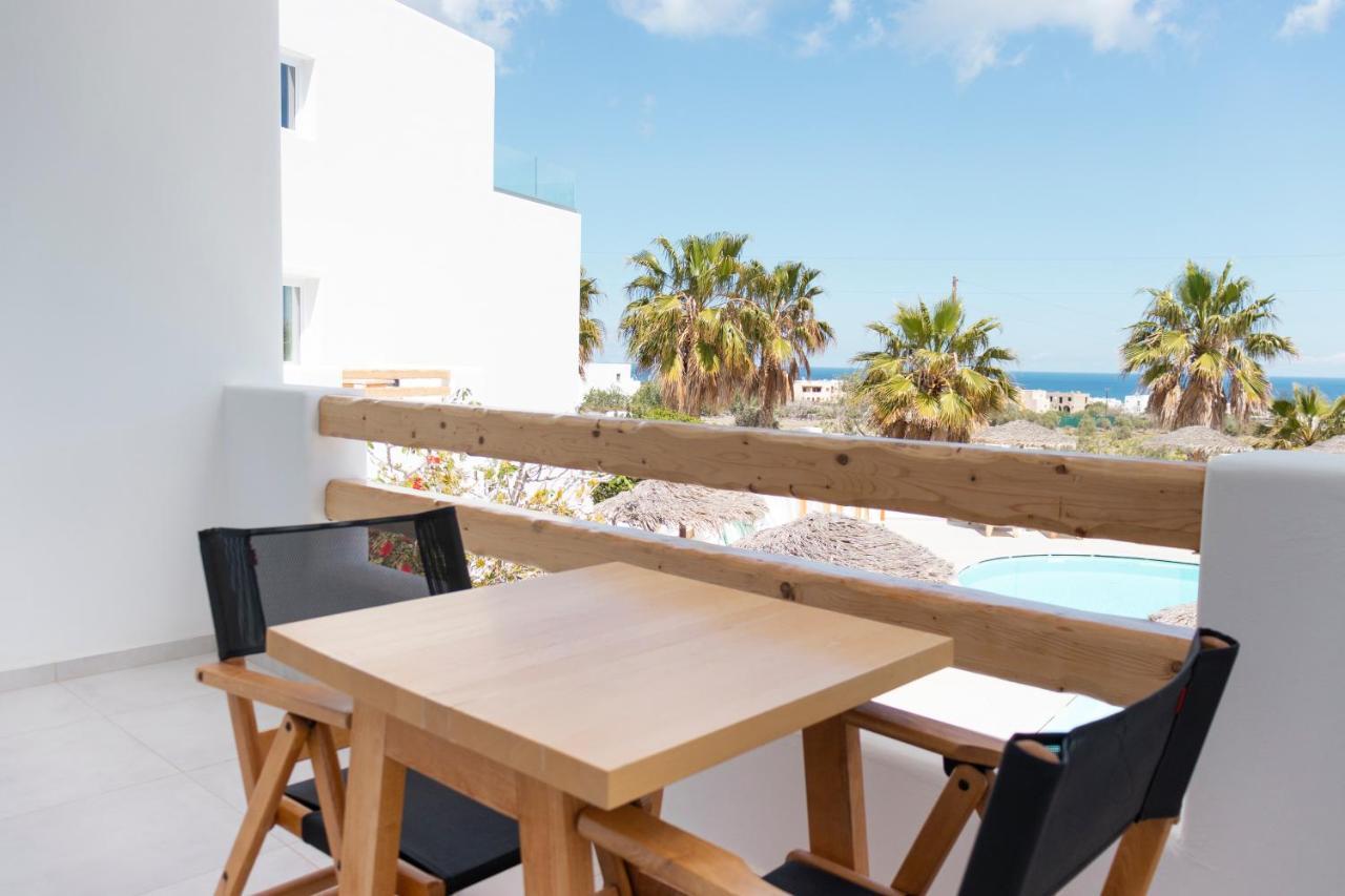 Kamári Casa Vitae Suites מראה חיצוני תמונה