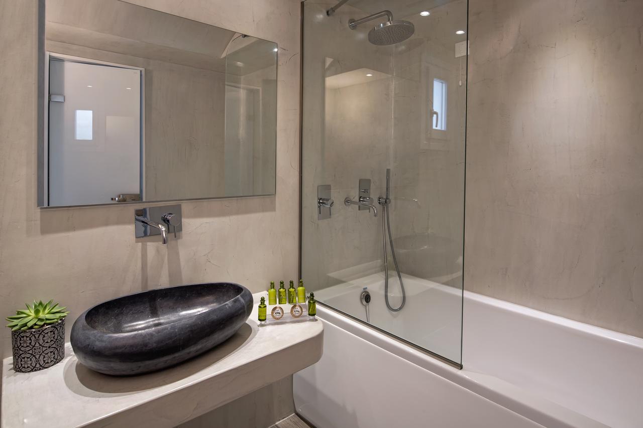 Kamári Casa Vitae Suites מראה חיצוני תמונה